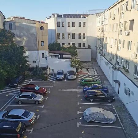 Apartament Clau Centru Vechi Constanţa